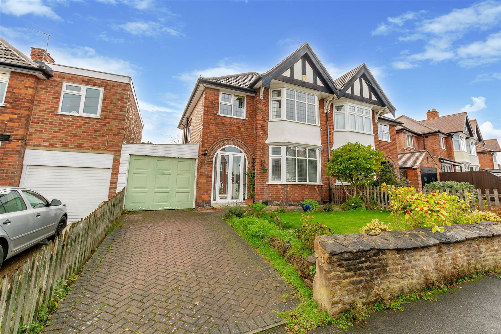 Farm Road, Chilwell, Nottingham Robert Ellis Estate Agents